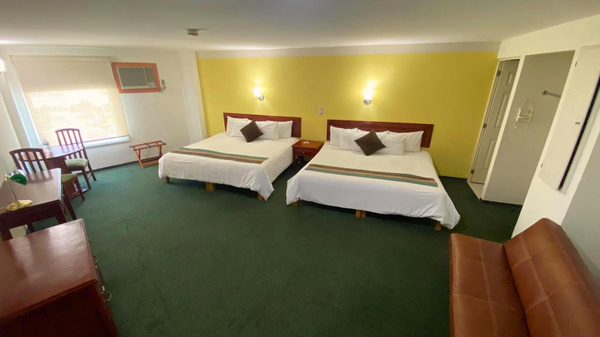 Hotel Enterprise Inn Poliforum Leon Bagian luar foto