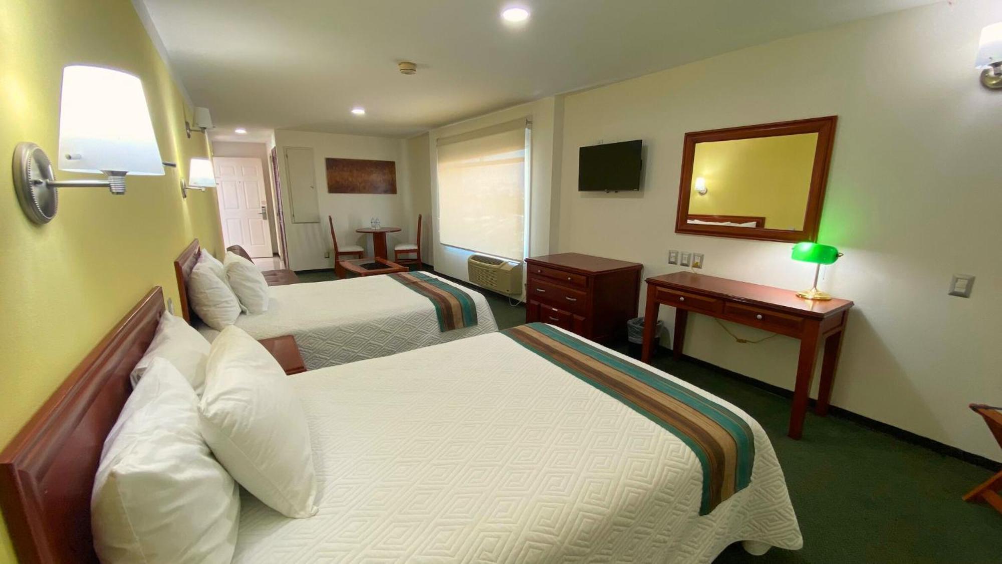 Hotel Enterprise Inn Poliforum Leon Bagian luar foto