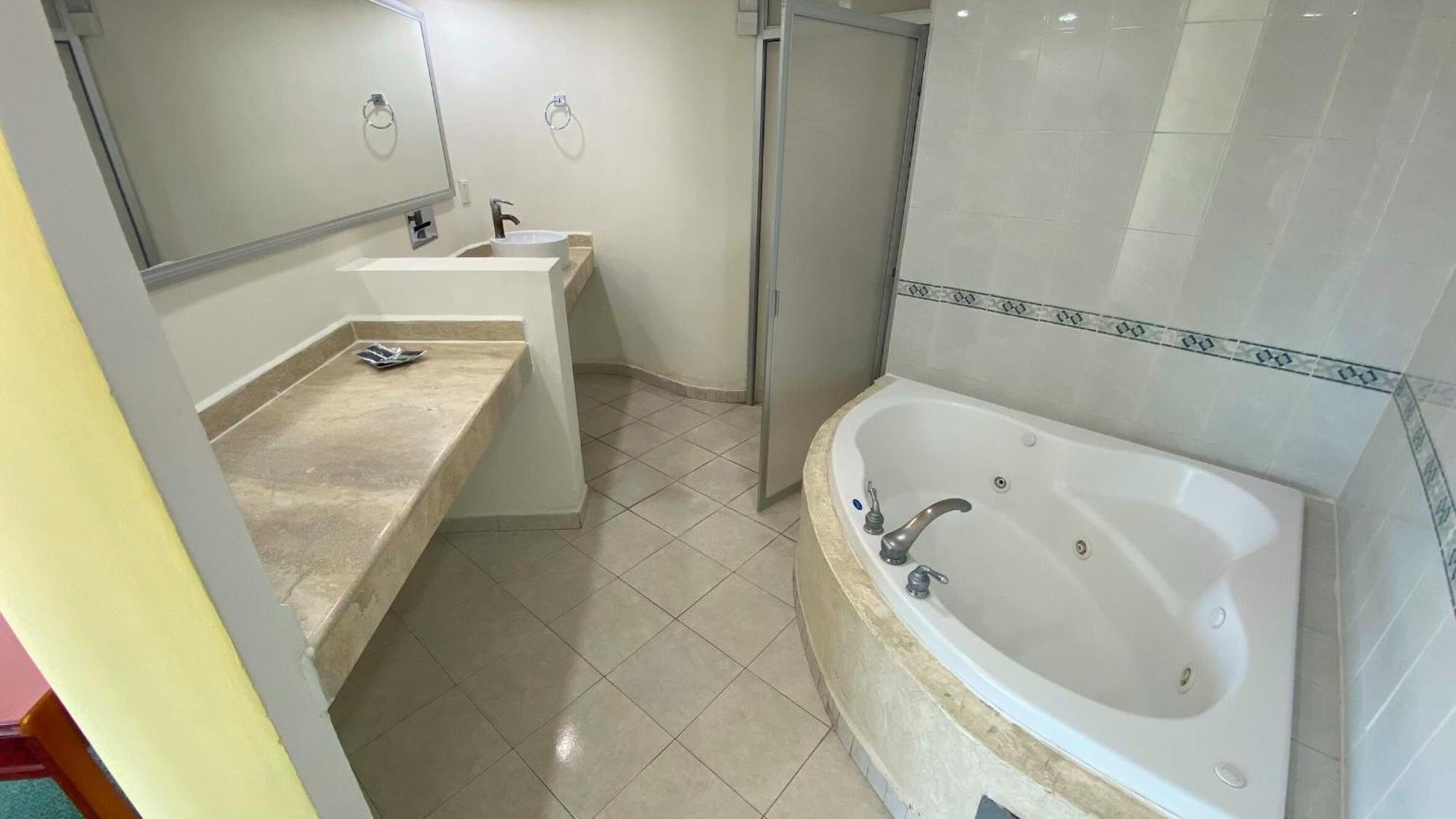 Hotel Enterprise Inn Poliforum Leon Bagian luar foto